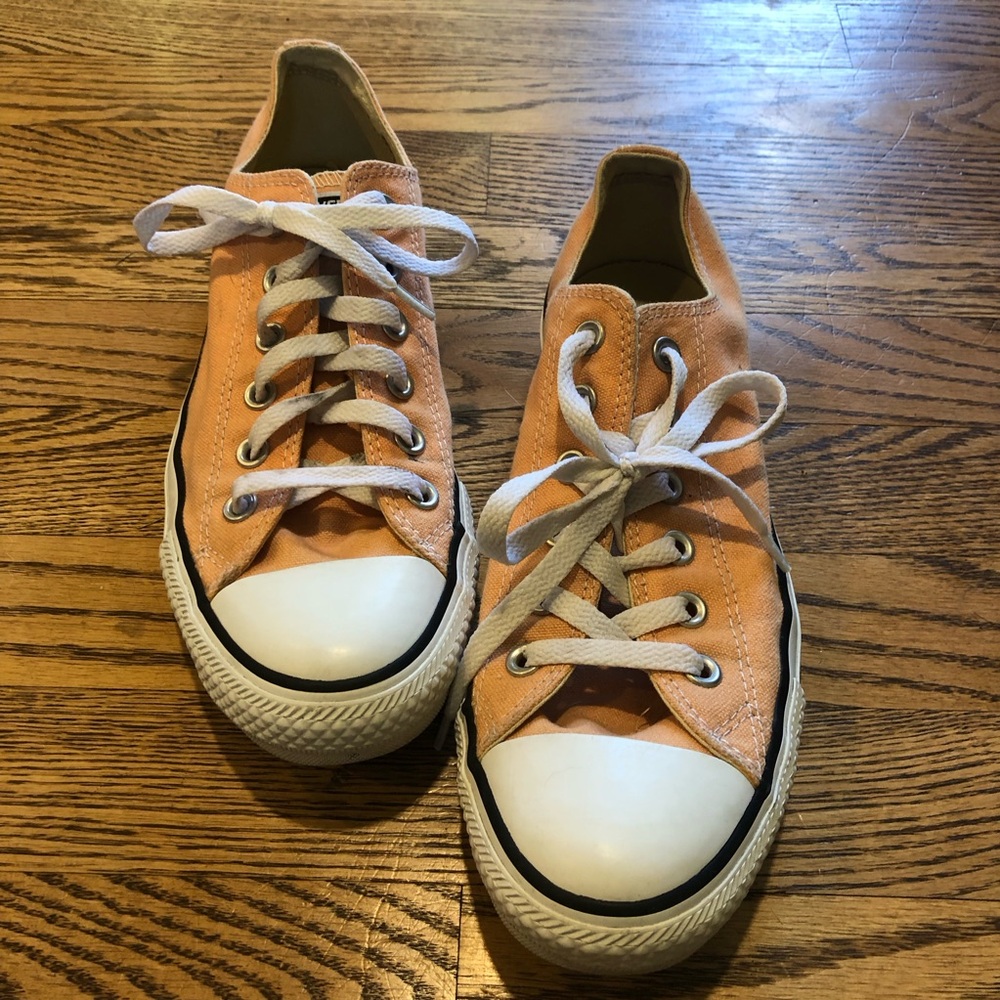 Converse Chuck Taylor All Star Sneakers Low-Top Peach